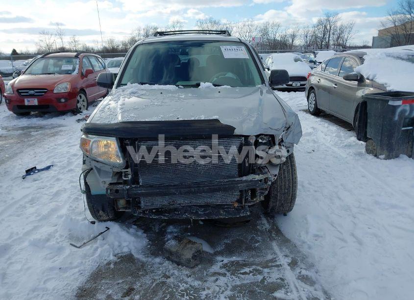 Photo 13 of 2009 Mazda Tribute S TOURING (VIN 4F2CZ96G19KM00162)