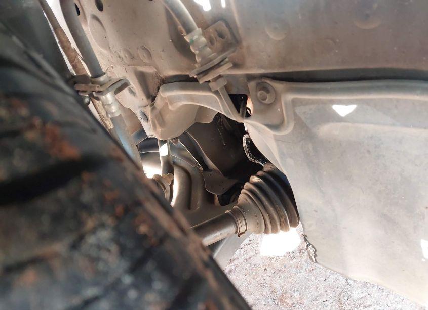 Photo 12 of 2001 Mazda Tribute DX V6 (VIN 4F2YU07111KM48436)