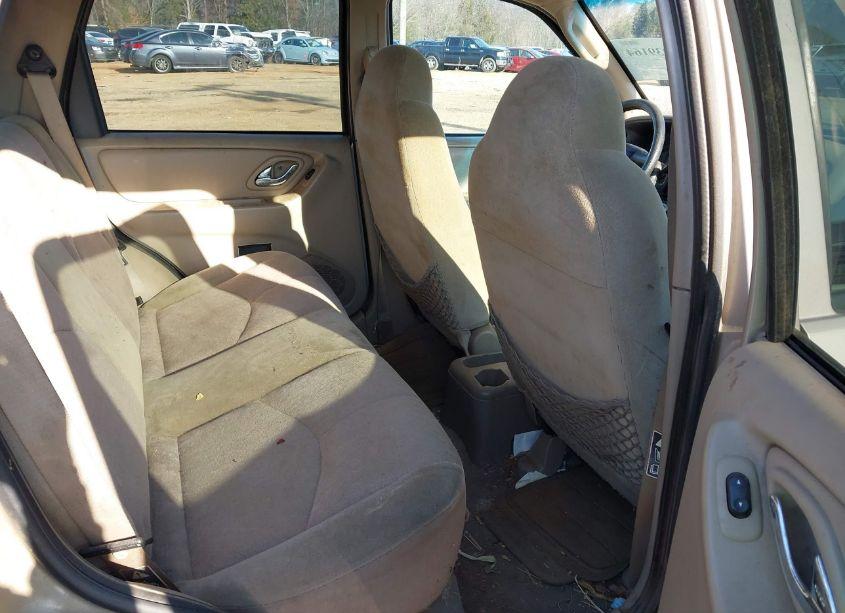 Photo 8 of 2001 Mazda Tribute DX V6 (VIN 4F2YU07111KM48436)