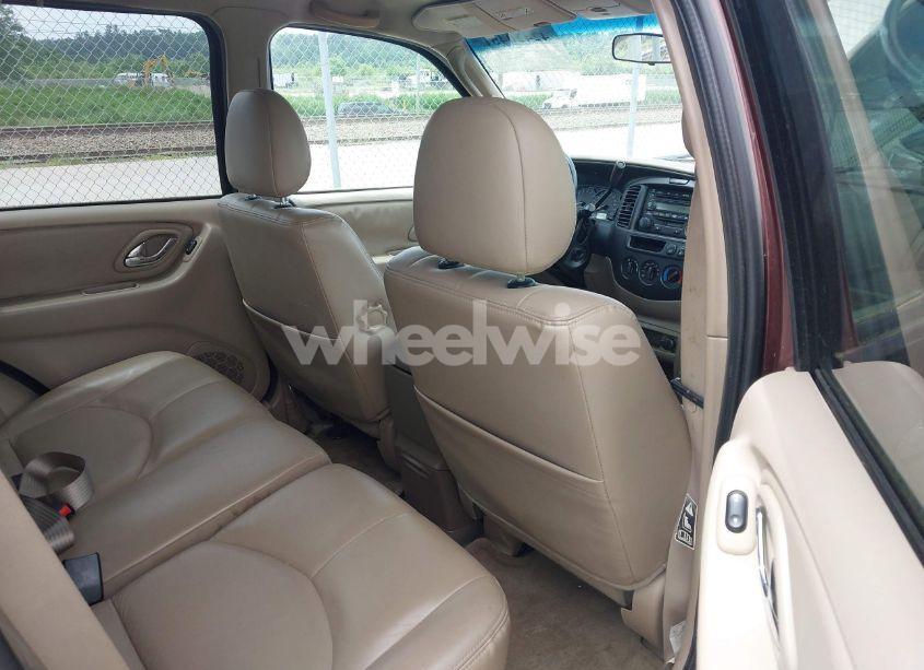 Photo 8 of 2002 Mazda Tribute LX/ES (VIN 4F2YU08132KM28107)