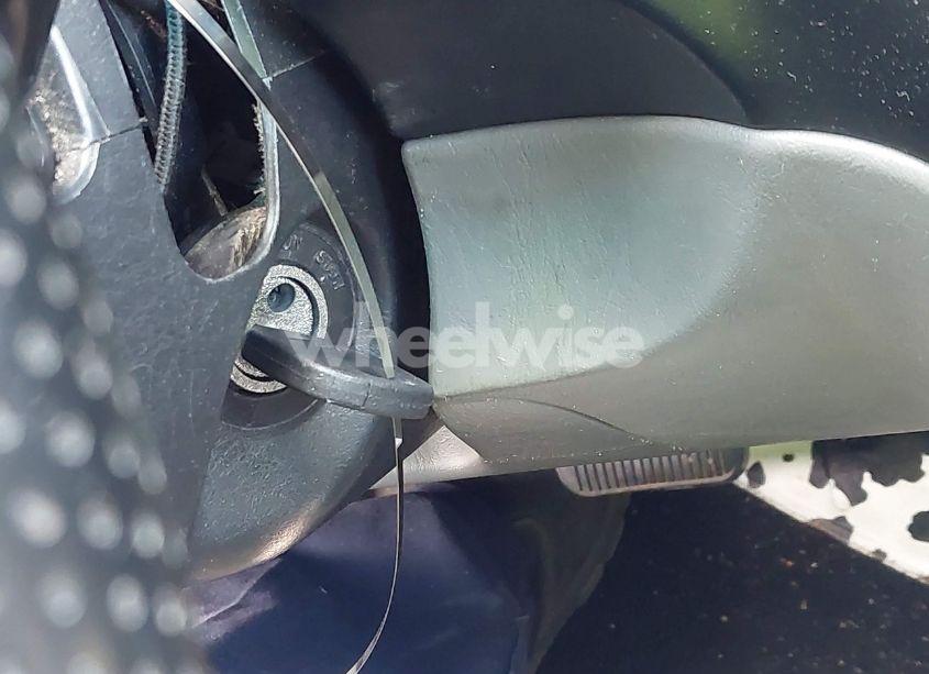 Photo 11 of 2001 Mazda Tribute ES V6/LX V6 (VIN 4F2YU08151KM06172)