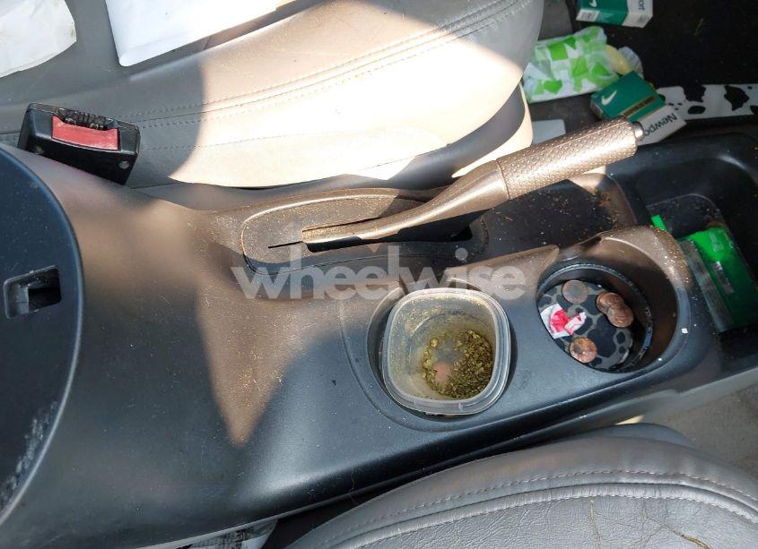 Photo 12 of 2001 Mazda Tribute ES V6/LX V6 (VIN 4F2YU08151KM06172)