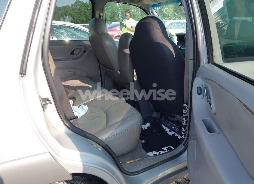 Photo 8 of 2001 Mazda Tribute ES V6/LX V6 (VIN 4F2YU08151KM06172)