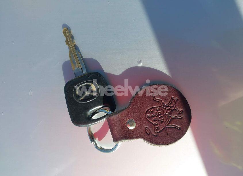 Photo 11 of 2002 Mazda Tribute ES V6/LX V6 (VIN 4F2YU08152KM36998)