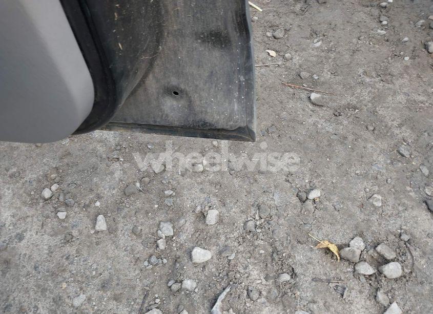 Photo 8 of 2001 Mazda Tribute ES V6/LX V6 (VIN 4F2YU08171KM01555)