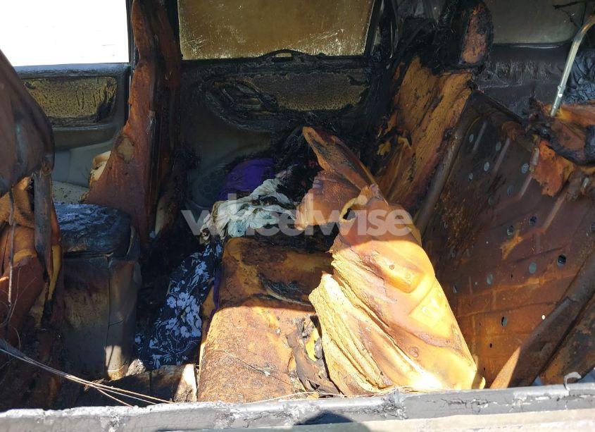 Photo 8 of 2001 Mazda Tribute ES V6/LX V6 (VIN 4F2YU08171KM17786)