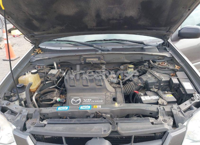 Photo 10 of 2002 Mazda Tribute ES V6/LX V6 (VIN 4F2YU081X2KM23308)