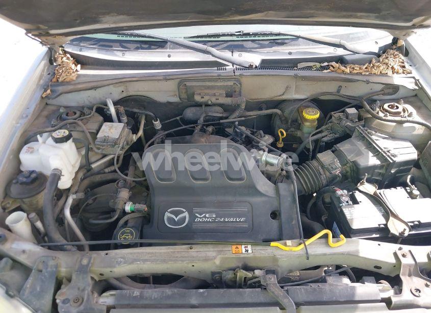 Photo 10 of 2001 Mazda Tribute ES V6/LX V6 (VIN 4F2YU09111KM01985)