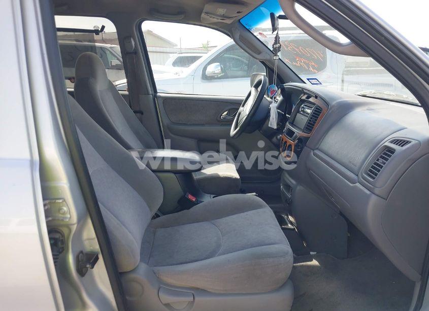 Photo 5 of 2001 Mazda Tribute ES V6/LX V6 (VIN 4F2YU09111KM01985)