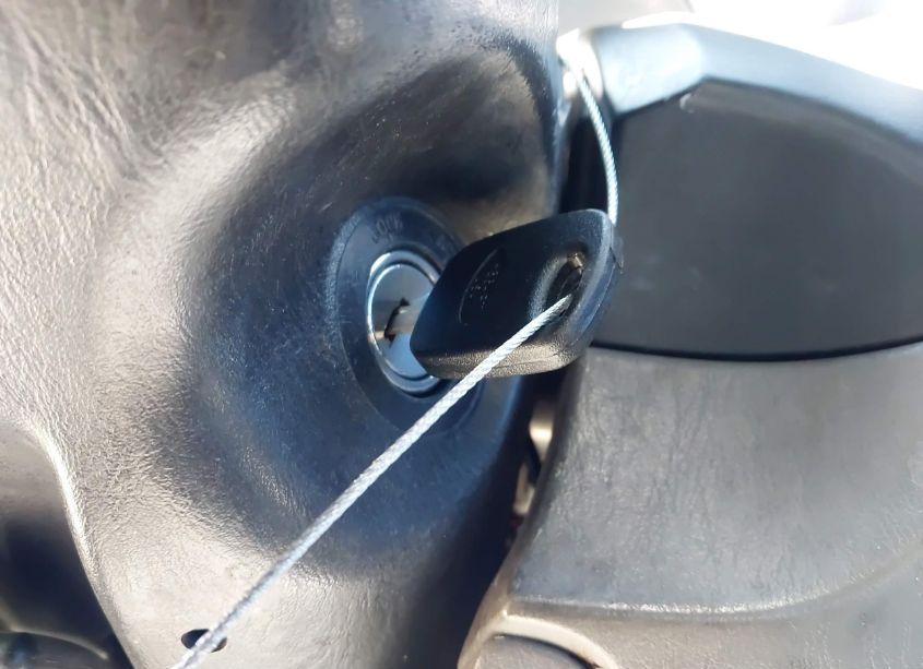 Photo 11 of 2002 Mazda Tribute ES V6/LX V6 (VIN 4F2YU09132KM04355)