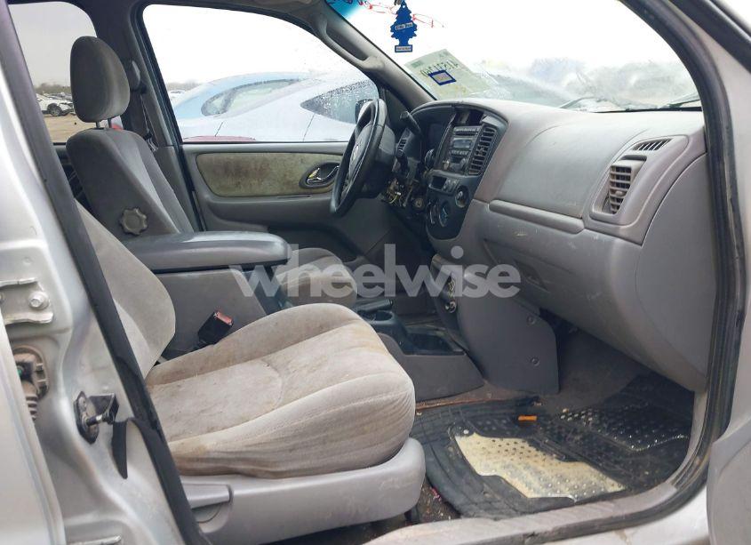 Photo 5 of 2002 Mazda Tribute ES V6/LX V6 (VIN 4F2YU09142KM49224)