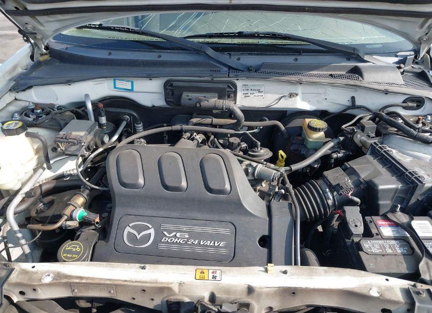 Photo 10 of 2002 Mazda Tribute ES V6/LX V6 (VIN 4F2YU09182KM46925)