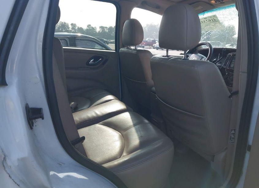 Photo 8 of 2002 Mazda Tribute ES V6/LX V6 (VIN 4F2YU09182KM46925)