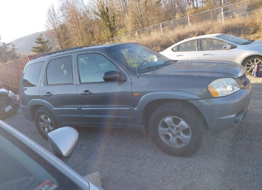 Photo 14 of 2002 Mazda Tribute ES V6/LX V6 (VIN 4F2YU09192KM32662)