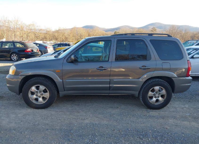 Photo 15 of 2002 Mazda Tribute ES V6/LX V6 (VIN 4F2YU09192KM32662)