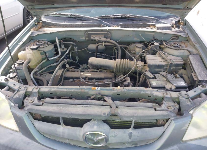 Photo 10 of 2004 Mazda Tribute DX (VIN 4F2YZ02B04KM07592)