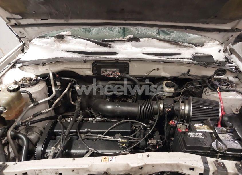 Photo 10 of 2003 Mazda Tribute DX (VIN 4F2YZ02B73KM43813)