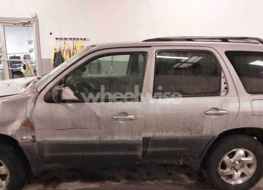 Photo 14 of 2003 Mazda Tribute DX (VIN 4F2YZ02B73KM43813)