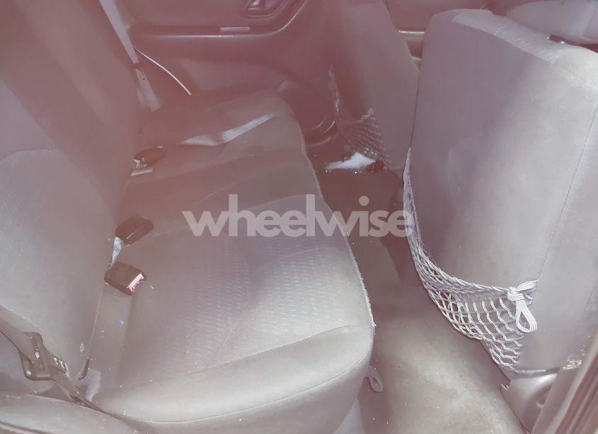 Photo 8 of 2003 Mazda Tribute DX (VIN 4F2YZ02B73KM43813)