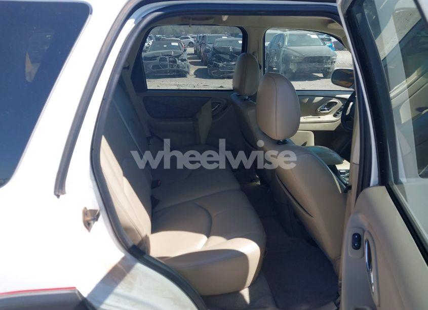 Photo 8 of 2006 Mazda Tribute I (VIN 4F2YZ02Z06KM26613)