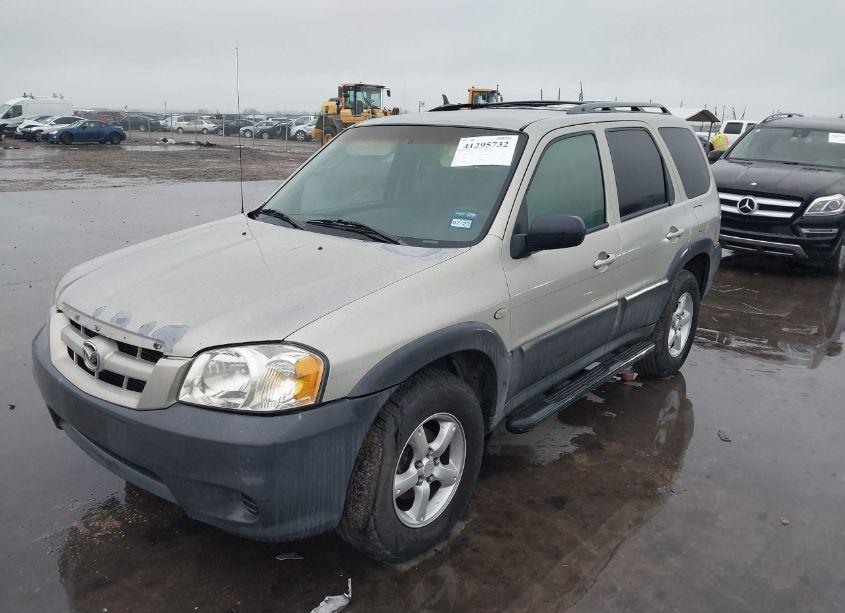 Photo 2 of 2005 Mazda Tribute I (VIN 4F2YZ02Z25KM35165)