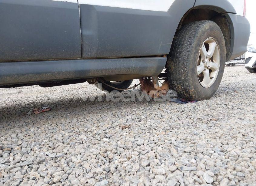 Photo 12 of 2005 Mazda Tribute I (VIN 4F2YZ02Z35KM43193)