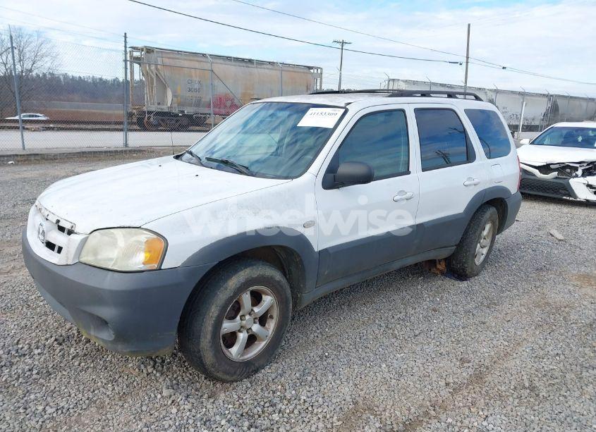 Photo 2 of 2005 Mazda Tribute I (VIN 4F2YZ02Z35KM43193)