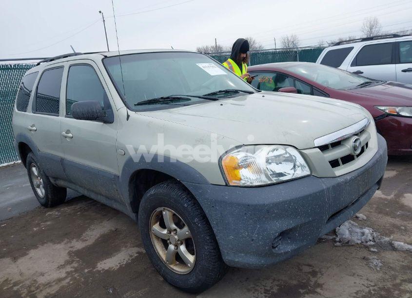 2005 Mazda Tribute I (VIN 4F2YZ02Z35KM57658) main photo