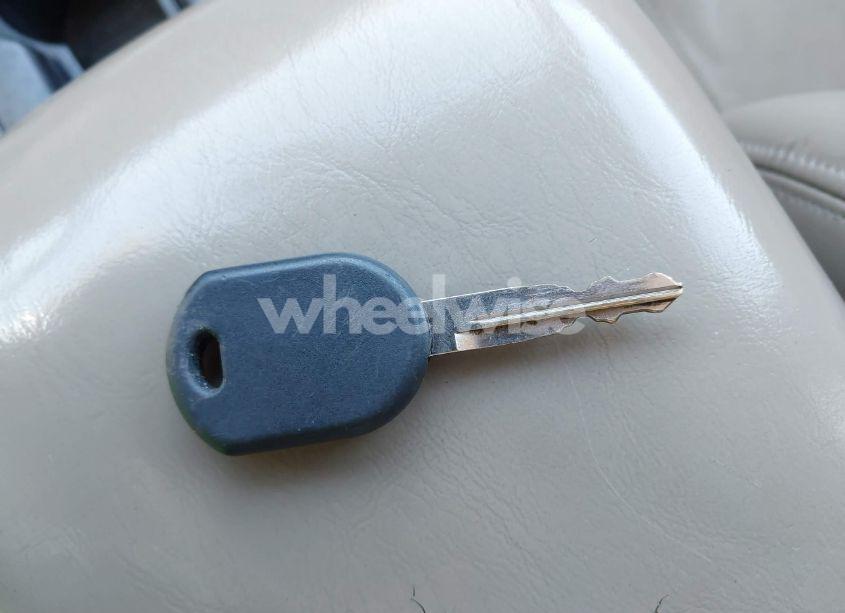 Photo 11 of 2006 Mazda Tribute I (VIN 4F2YZ02Z36KM29148)