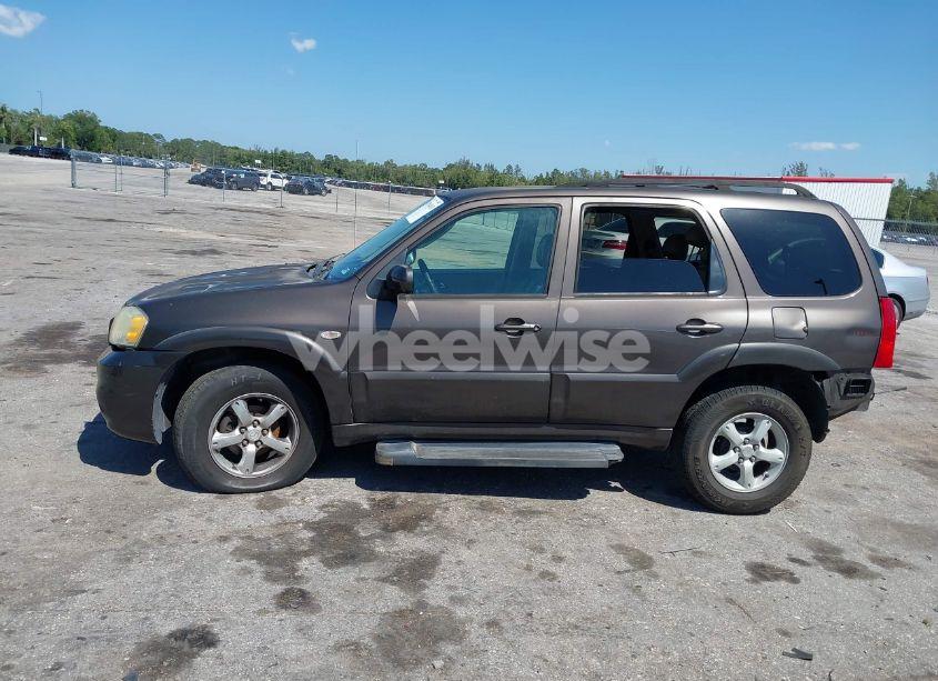 Photo 14 of 2006 Mazda Tribute I (VIN 4F2YZ02Z36KM29148)