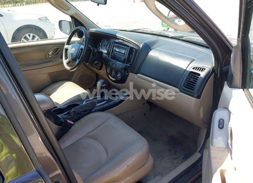 Photo 5 of 2006 Mazda Tribute I (VIN 4F2YZ02Z36KM29148)