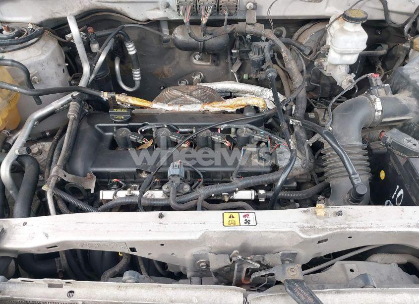 Photo 10 of 2006 Mazda Tribute I (VIN 4F2YZ02Z46KM27439)