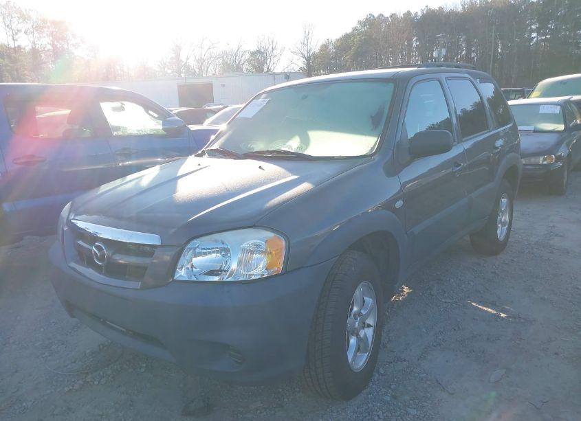 Photo 2 of 2006 Mazda Tribute I (VIN 4F2YZ02Z46KM35024)