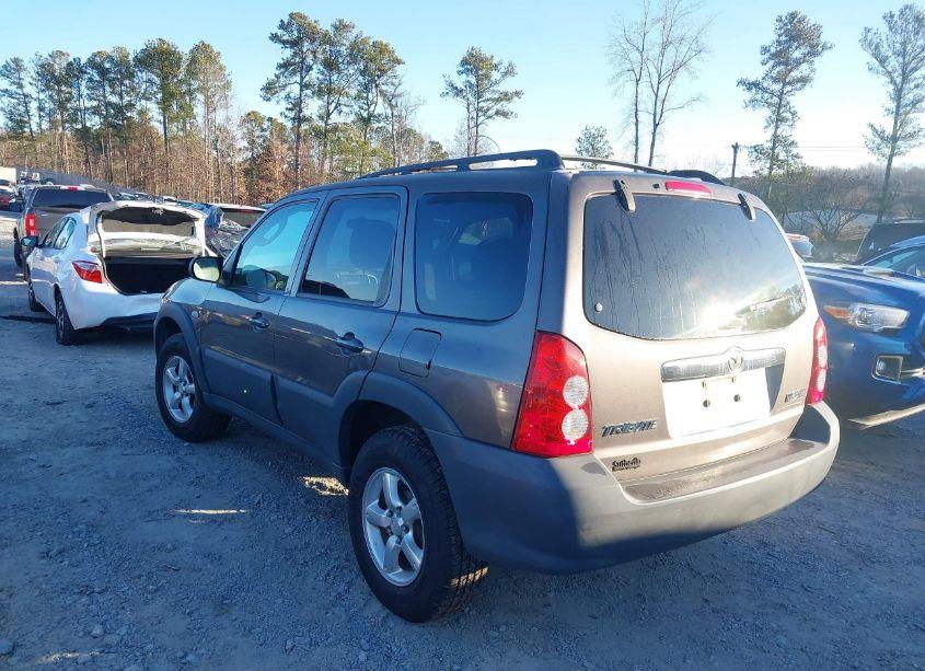 Photo 3 of 2006 Mazda Tribute I (VIN 4F2YZ02Z46KM35024)