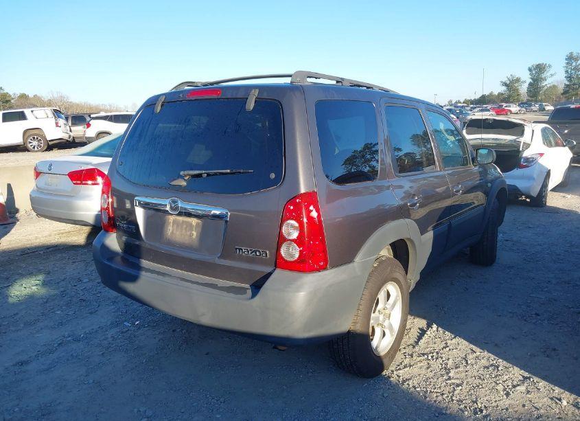 Photo 4 of 2006 Mazda Tribute I (VIN 4F2YZ02Z46KM35024)