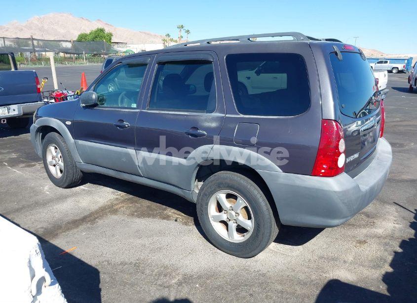 Photo 3 of 2005 Mazda Tribute I (VIN 4F2YZ02Z55KM31269)