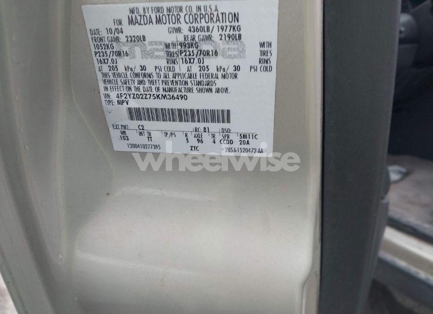 Photo 9 of 2005 Mazda Tribute I (VIN 4F2YZ02Z75KM36490)