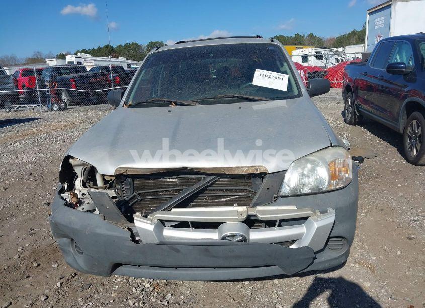 Photo 12 of 2005 Mazda Tribute I (VIN 4F2YZ02Z75KM54858)
