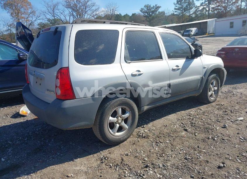 Photo 4 of 2005 Mazda Tribute I (VIN 4F2YZ02Z75KM54858)