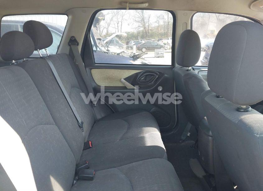 Photo 8 of 2005 Mazda Tribute I (VIN 4F2YZ02Z75KM54858)