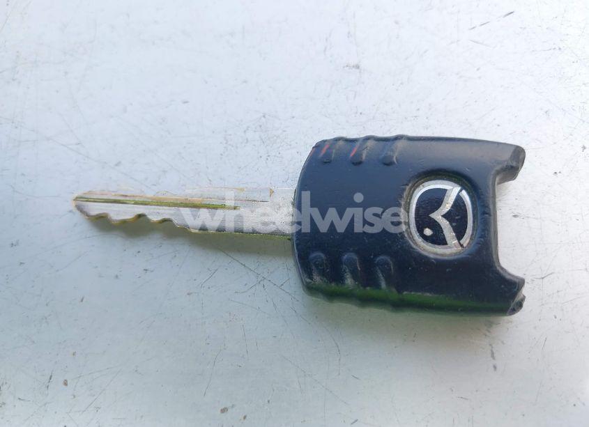 Photo 11 of 2006 Mazda Tribute I (VIN 4F2YZ02Z76KM08576)