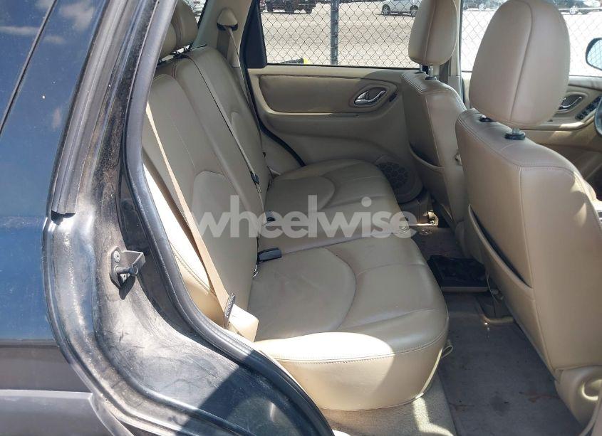 Photo 8 of 2006 Mazda Tribute I (VIN 4F2YZ02Z76KM08576)