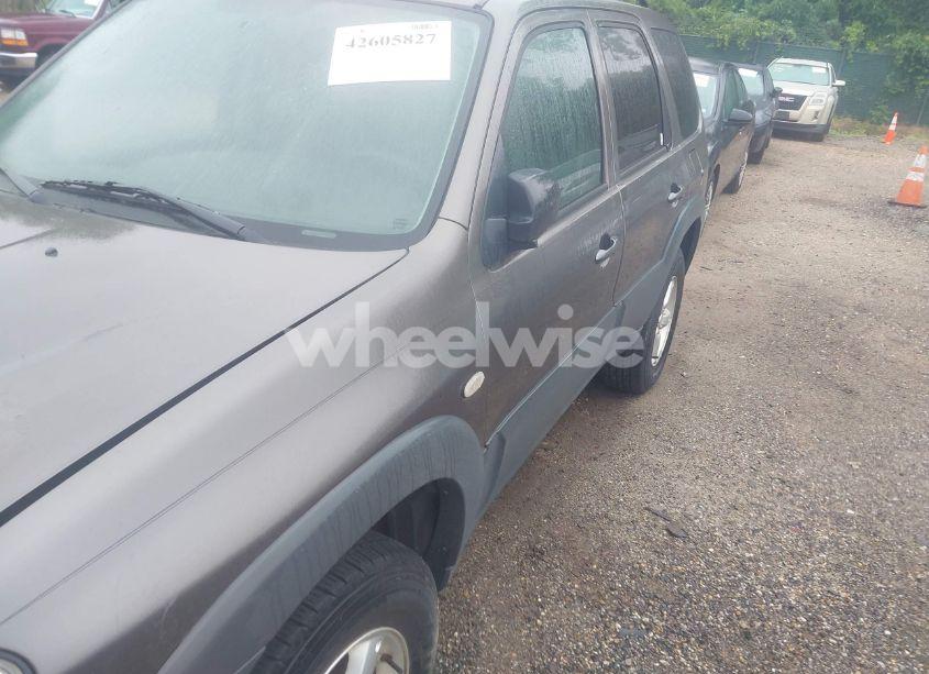 Photo 14 of 2006 Mazda Tribute I (VIN 4F2YZ02Z76KM18492)