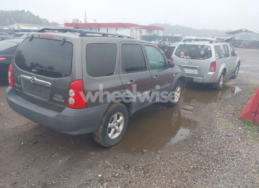 Photo 4 of 2006 Mazda Tribute I (VIN 4F2YZ02Z76KM18492)