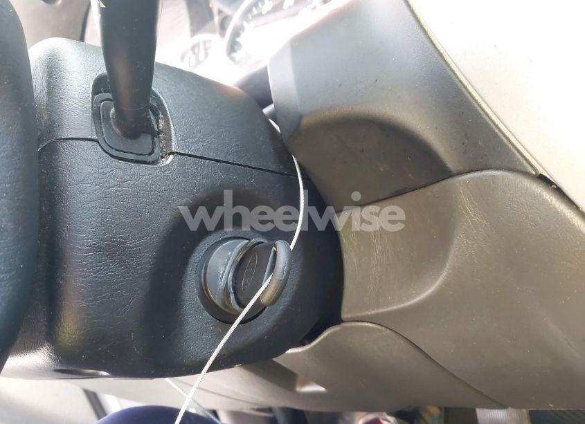 Photo 11 of 2005 Mazda Tribute I (VIN 4F2YZ02Z95KM15236)