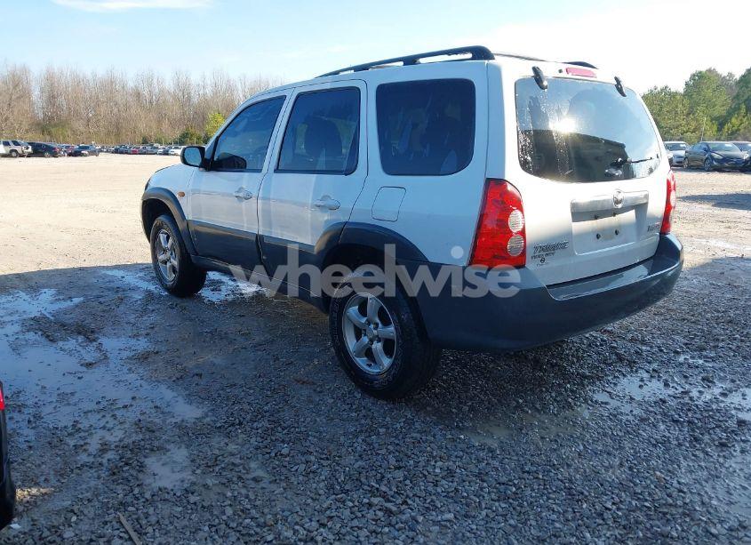 Photo 3 of 2005 Mazda Tribute I (VIN 4F2YZ02Z95KM15236)