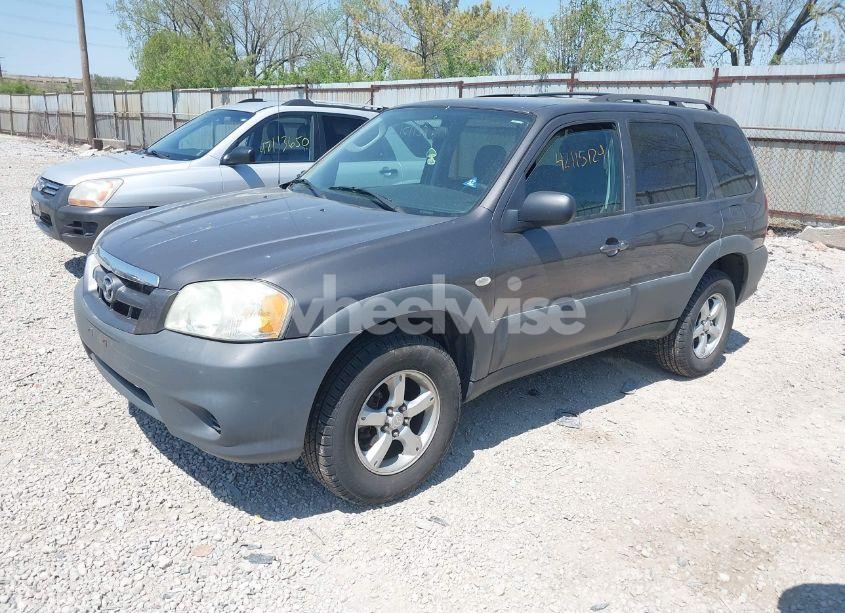 Photo 2 of 2006 Mazda Tribute I (VIN 4F2YZ02ZX6KM05624)