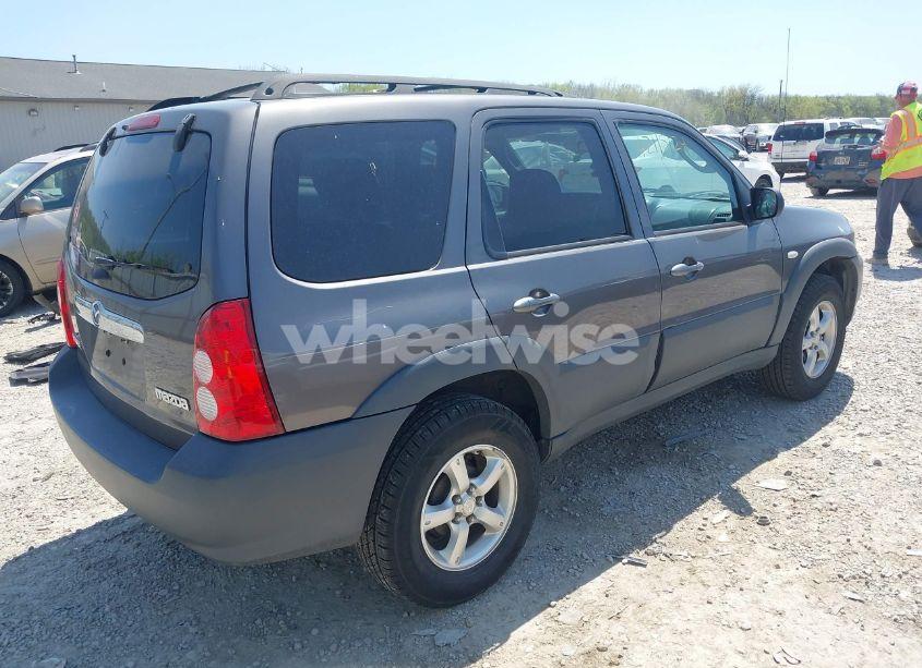 Photo 4 of 2006 Mazda Tribute I (VIN 4F2YZ02ZX6KM05624)