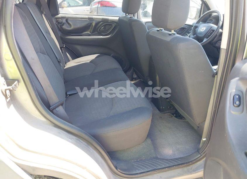 Photo 8 of 2006 Mazda Tribute I (VIN 4F2YZ02ZX6KM05624)