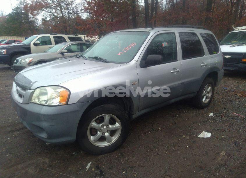 Photo 2 of 2006 Mazda Tribute I (VIN 4F2YZ02ZX6KM29048)